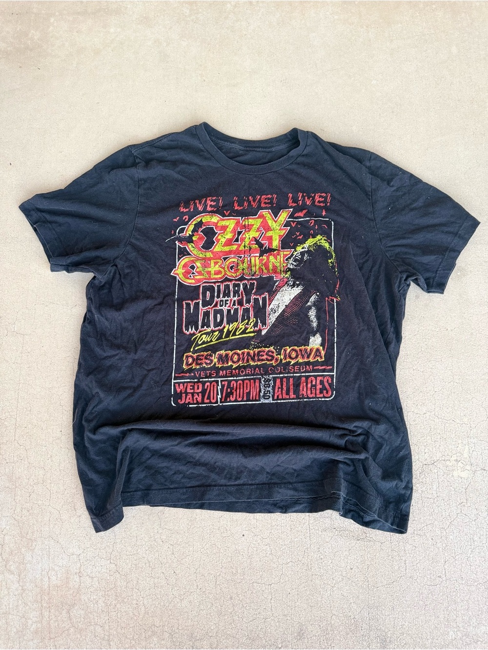 Ozzy Osbourne Diary of a Madman 1982 Tour Graphic T-Shirt XL Fits Large